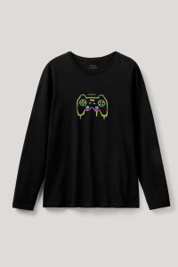 Long Sleeve T-shirt in Black Color with Gaming Vibes Print