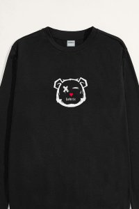 Sweatshirt in Black Color with Dare To Dream Print
