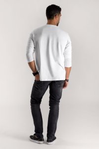 longsleeve-white_front-isolated-0058.jpg