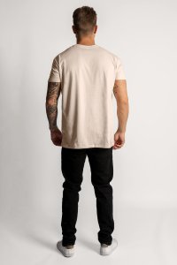 t_shirt-uk-hanger-cream-full-0075.jpg