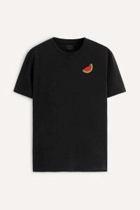t_shirt-uk-hanger-black-full-0264.jpg