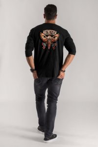 longsleeve-black_back-isolated-0151.jpg