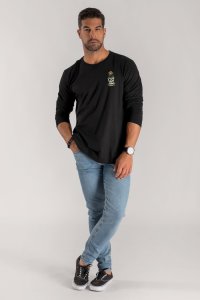 longsleeve-black_back-isolated-0160.jpg