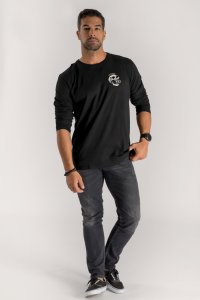 longsleeve-black_back-isolated-0156.jpg