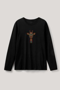 longsleeve-black_front-isolated-0060.jpg