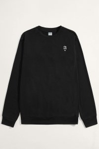 full-sweatshirt-flat-lay-bb-black-0136.jpg