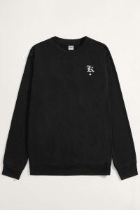 full-sweatshirt-flat-lay-bb-black-0130.jpg