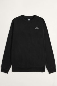 full-sweatshirt-flat-lay-bb-black-0134.jpg