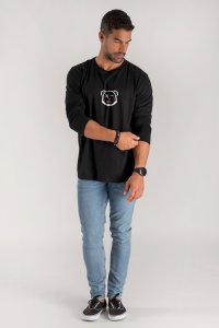 Long Sleeve T-shirt in Black Color with Dare To Dream Print