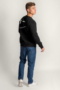 Sweatshirt in Black Color with Dare To Dream Print