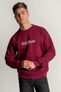 Sweatshirt in Bordeaux Color with Self Made Man Print