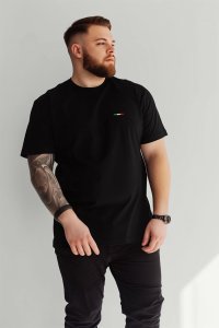 T-Shirt in Black color with Italian Stripe Print