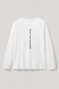 longsleeve-white_front-isolated-0063.jpg