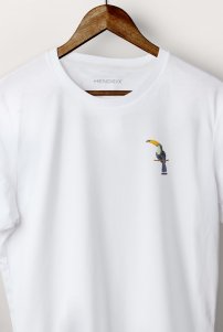 t_shirt-uk-hanger-white-crop1-0138.jpg