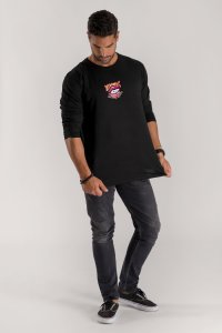longsleeve-black_back-isolated-0092.jpg