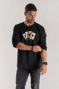 longsleeve-black_front-isolated-0021.jpg