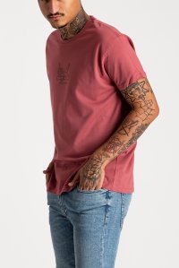 t_shirt-uk-hanger-ceramic-full-0075.jpg