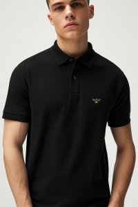 Polo Shirt Slim Fit in Black Color with Bee stamp