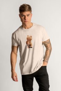 t-shirt-uk-hanger-cream-crop1-0465-1276b413