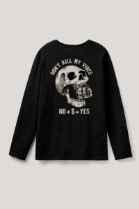 longsleeve-black_back-isolated-0156.jpg
