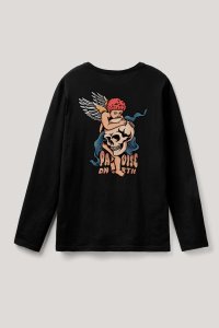 longsleeve-black_back-isolated-0150.jpg