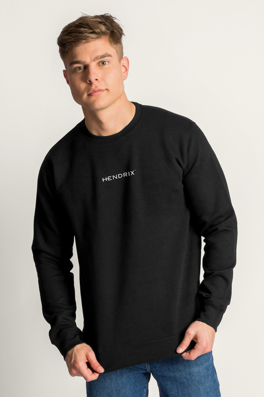 crop2-g6-sweatshirt-man-ad-black-0094.jpg