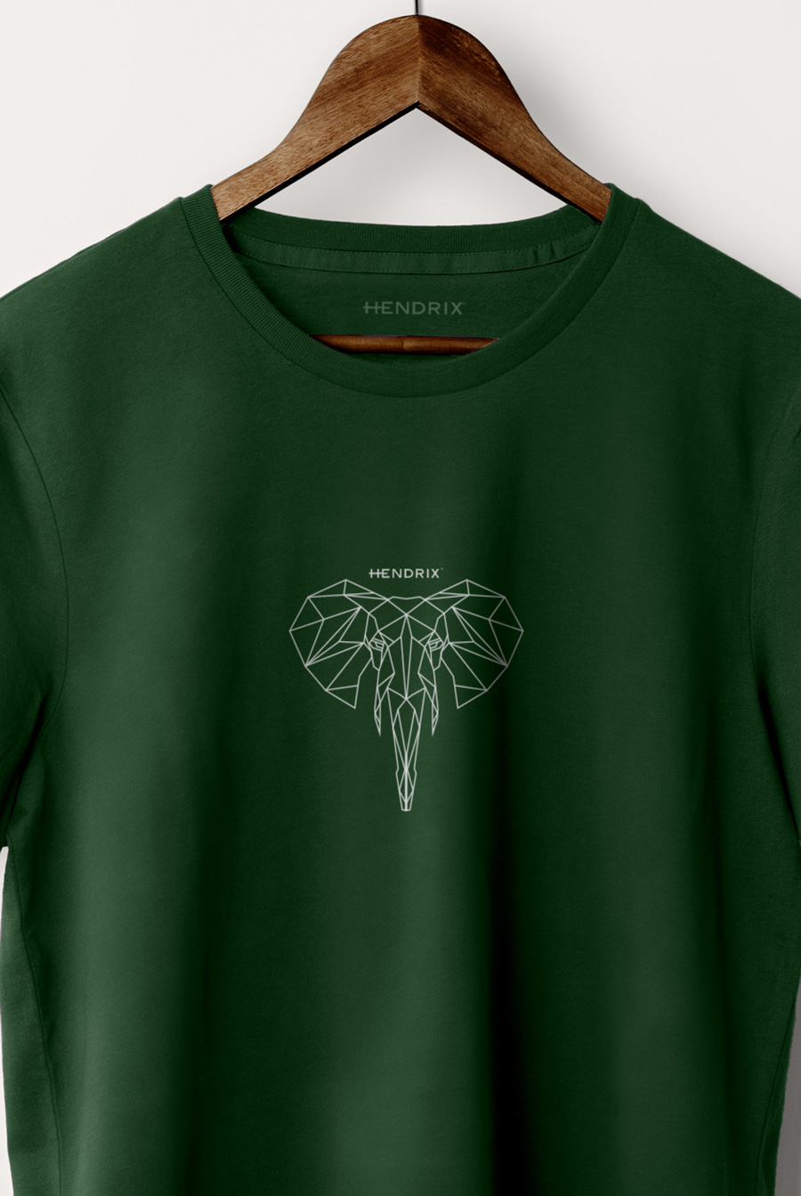 t_shirt-uk-hanger-bottle-green-crop1-0139.jpg